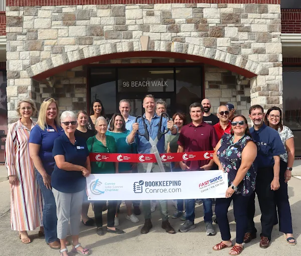 Bookkeeping Conroe ribbon cutting ceremony